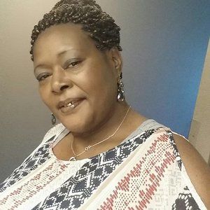 Meet your Posher, Dortha